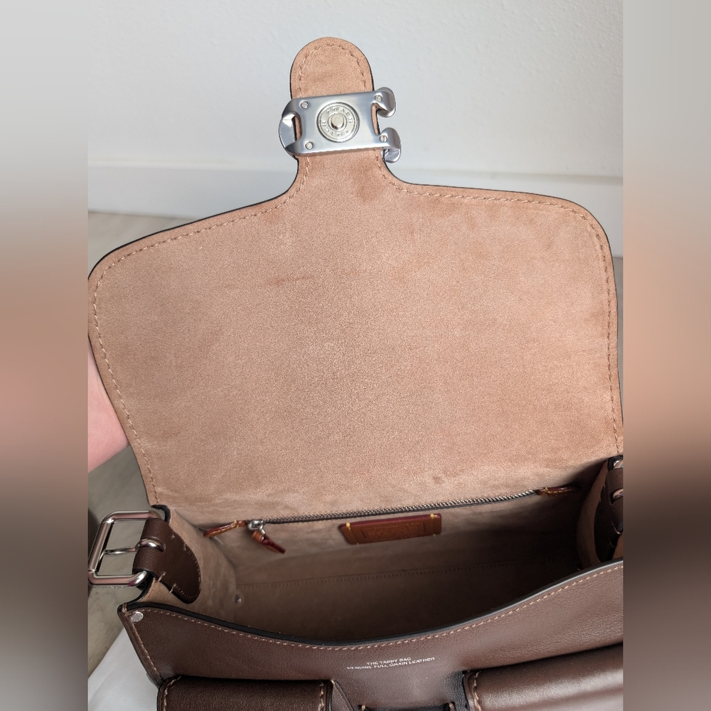 Coach Cargo Turnlock Soft Tabby In Maple - Picture 9 of 10